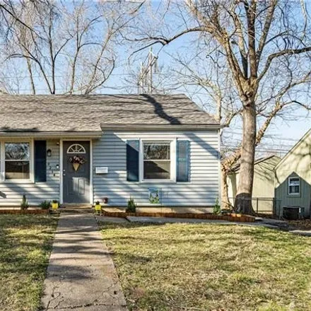 Buy this 2 bed house on 5216 Forest Avenue in Kansas City, KS 66106