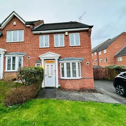 Rent this 3 bed duplex on 10 City View in Nottingham, NG3 6DE