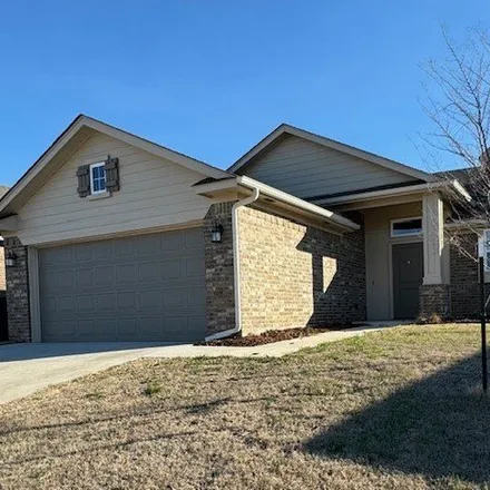 Rent this 3 bed house on Northwest 176th Street in Oklahoma City, OK 73003