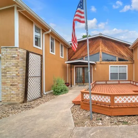 Image 4 - 6201 Robin Forest, Bexar County, TX 78239, USA - Loft for sale