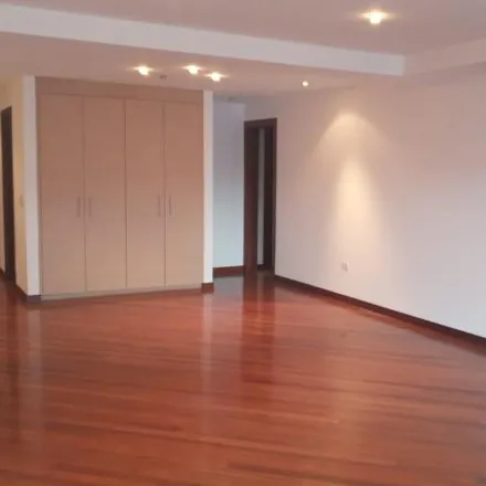 Buy this 3 bed apartment on La Paz in Avenida la Coruña 2077, 170107