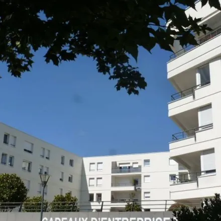Image 3 - La Sale, Route d'Angers, 49000 Écouflant, France - Apartment for rent