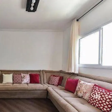 Buy this 3 bed apartment on Rua Olavo Gonçalves in Centro, São Bernardo do Campo - SP