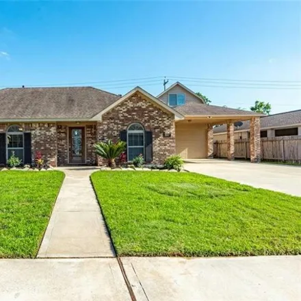 Buy this 4 bed house on 2017 Amado Ln in League City, Texas