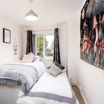 Rent this 3 bed apartment on Doncaster in DN4 5PZ, United Kingdom