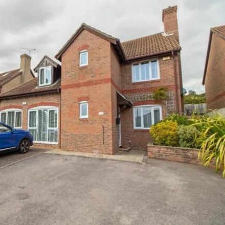 Buy this 5 bed house on Shetland Close in Portsmouth, PO6 3UQ