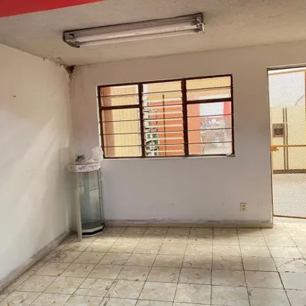 Buy this 3 bed house on Calle Piedra de Manzanares 511 in Parque Manzanares, 37510 León