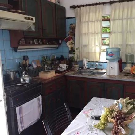 Buy this 5 bed house on Doctor Salvador Sallarés 549 in Partido de Florencio Varela, Florencio Varela