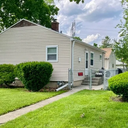 Image 4 - 491 S 4th Ave, Des Plaines, Illinois, 60016 - House for sale