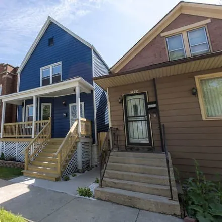 Buy this 4 bed house on 7013 South Justine Street in Chicago, IL 60636