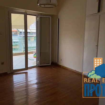 Rent this 3 bed apartment on Κηφισίας 47 in Athens, Greece