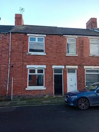 Buy this 3 bed townhouse on Faraday Street in Ferryhill, DL17 8NU