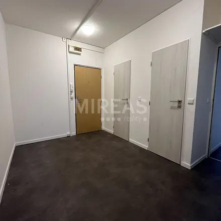 Image 3 - Průběžná, 289 23 Milovice, Czechia - Apartment for rent