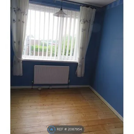 Rent this 3 bed apartment on Fernclough in Gateshead, NE9 6TF