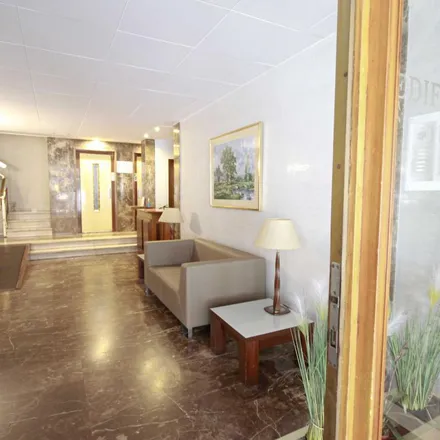 Rent this 5 bed apartment on Carrer de Girona in 151-153, 08037 Barcelona