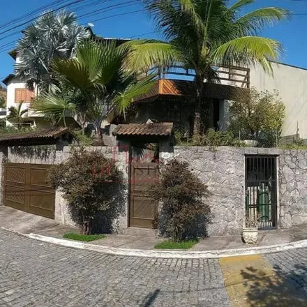 Buy this 4 bed house on Rua Doutor Armando Lopes in Charitas, Niterói - RJ