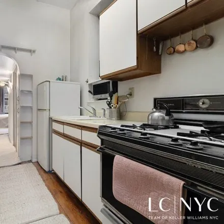 Image 6 - 434 West 49th Street, New York, NY 10019, USA - Apartment for sale