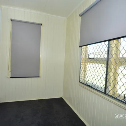 Image 3 - Margetts Street, Wallangarra QLD 4383, Australia - Apartment for rent