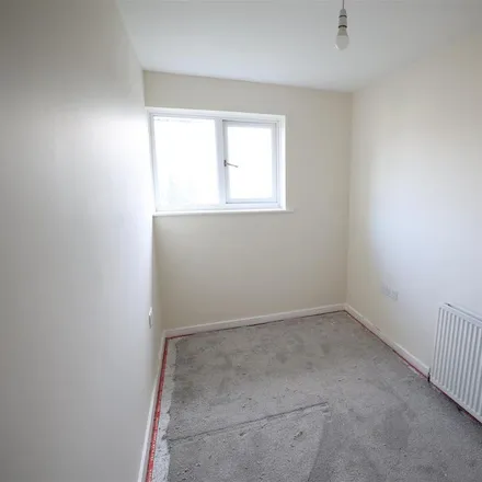Image 7 - Doncaster Way, Hodge Hill, B36 8UD, United Kingdom - Townhouse for rent