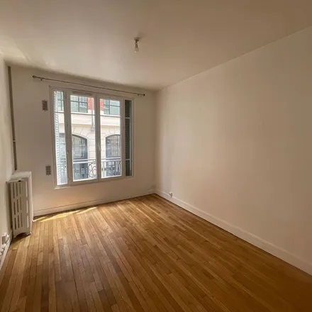 Image 2 - 20 Rue Charles Paradinas, 92110 Clichy, France - Apartment for rent
