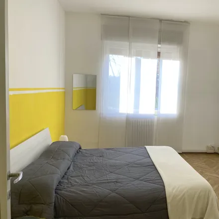Rent this 3 bed room on Via Segantini - Piazza Belfanti in Via Giovanni Segantini, 20143 Milan MI