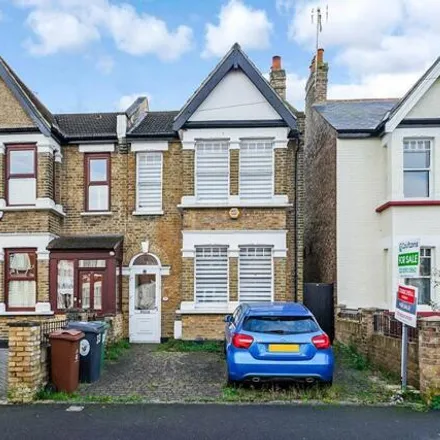 Buy this 4 bed duplex on Chingford Avenue in London, E4 6RG