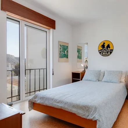 Rent this 2 bed apartment on Jardim da Serra da Luz in Odivelas, Portugal