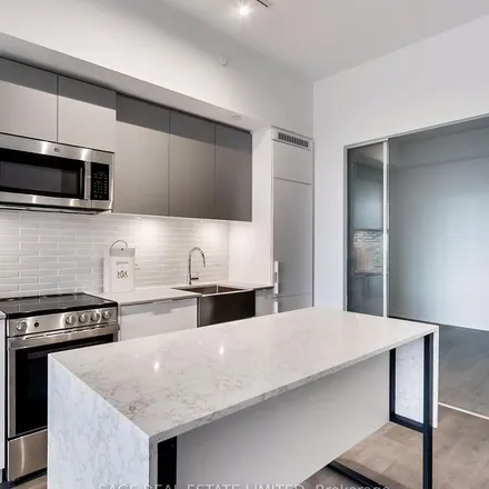 Image 3 - XO Condos, Dufferin Street, Old Toronto, ON M6K 1G4, Canada - Apartment for rent