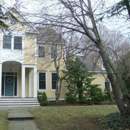 Rent this 4 bed house on 3 Griffin Circle in Cochituate, Wayland