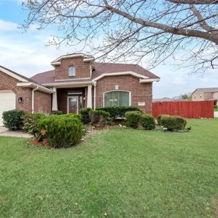 Buy this 4 bed house on 923 Barrymore Lane in Duncanville, TX 75237