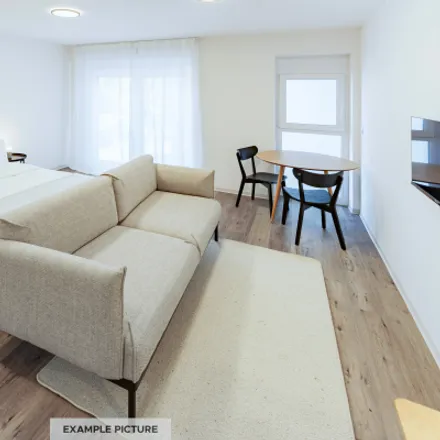 Rent this 1 bed room on Klüberstraße 6 in 60325 Frankfurt, Germany