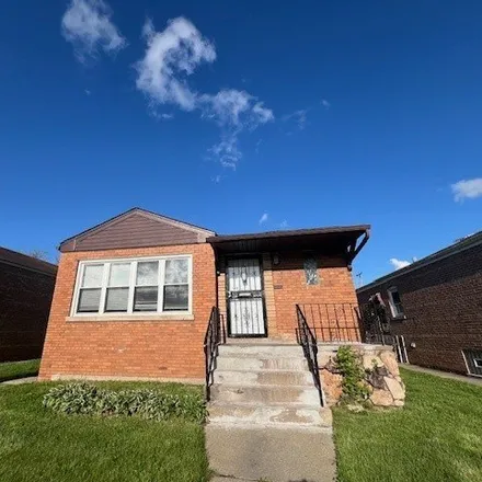 Rent this 3 bed house on 12551 South Eggleston Avenue in Chicago, IL 60628