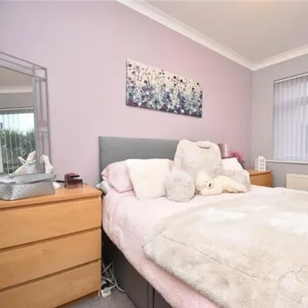 Image 7 - 8 Field End Close, Leeds, LS15 0QG, United Kingdom - Duplex for sale