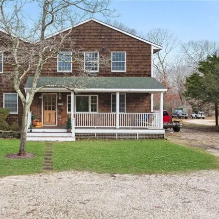 Buy this 5 bed house on 151 Neck Path in East Hampton, Springs