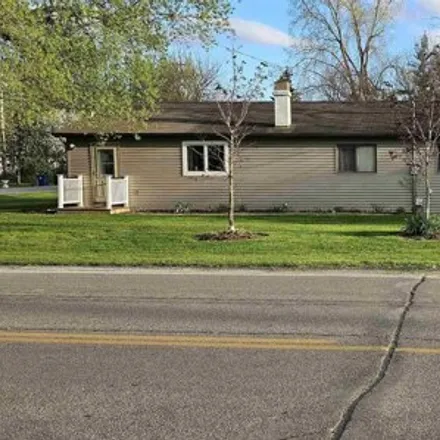 Buy this 3 bed house on 1769 West Ridge Road in Bay City, MI 48708
