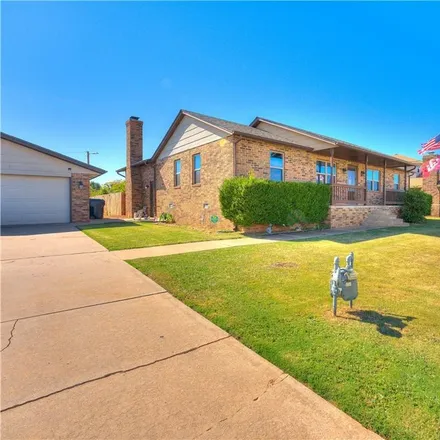 Buy this 3 bed house on 320 Southeast 67th Street in Oklahoma City, OK 73149