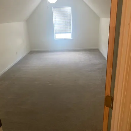Rent this 1 bed room on Columbia