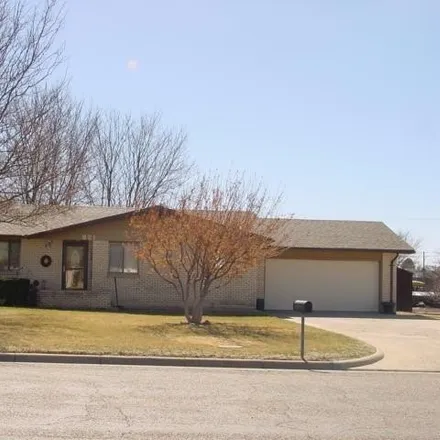Buy this 4 bed house on 863 West 9th Street in Goodland, KS 67735