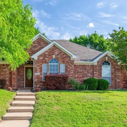 Buy this 3 bed house on 10216 Mallory Drive in Frisco, TX 75024