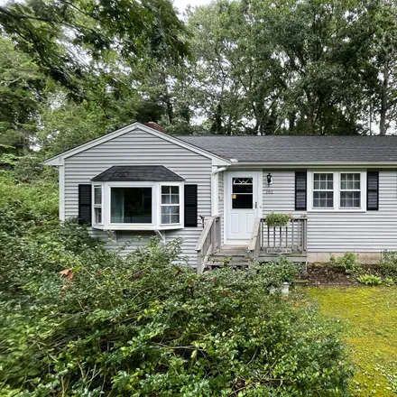 Buy this 3 bed house on 155 South Sandwich Road in Mashpee, MA 02649
