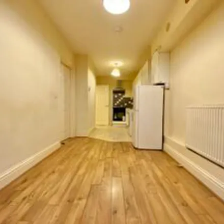 Rent this 1 bed apartment on 35 Heath Street in Bristol, BS5 6SN