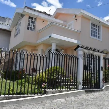 Image 1 - Rosario Gonzalez de Murillo, Jorge Erazo 51-72, 170301, Quito, Ecuador - House for sale