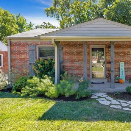 Buy this 3 bed house on 544 West Essex Avenue in Kirkwood, MO 63122