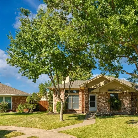 Rent this 3 bed house on 4013 David Circle in Rowlett, TX 75088