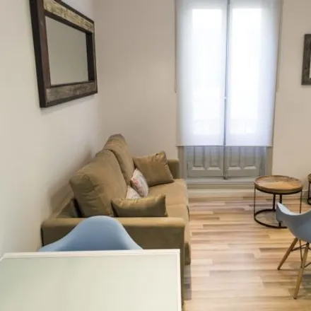 Image 2 - Madrid, House of Hoops, Calle Preciados, 6, 28013 Madrid - Apartment for rent