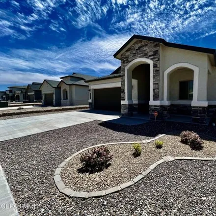 Image 3 - Mike A. Mendoza Avenue, El Paso, TX 79938, USA - House for rent