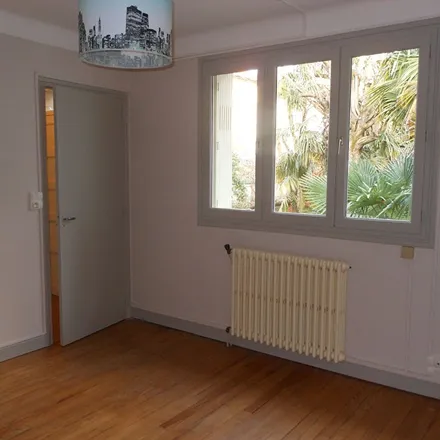 Rent this 2 bed apartment on 228 chemin de lassalle in 82000 Montauban, France
