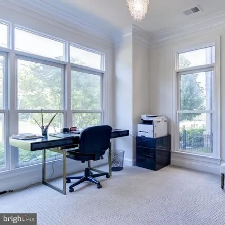 Image 4 - 5228 Strathmore Avenue, Wickford, North Bethesda, MD 20852, USA - House for sale