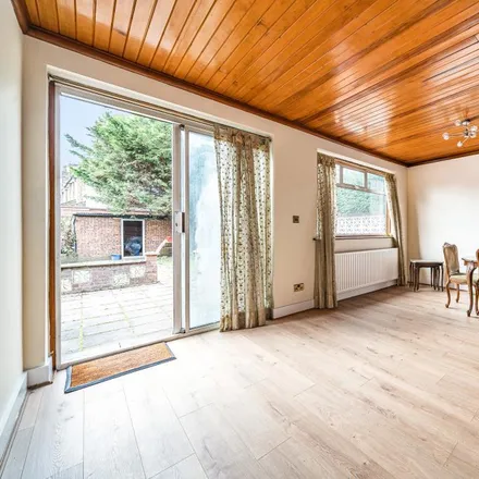 Rent this 4 bed house on 152 Osterley Avenue in London, TW7 4QF