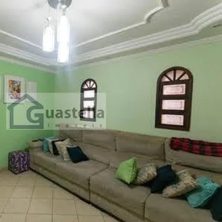 Buy this 4 bed house on Rua das Laranjeiras in Demarchi, São Bernardo do Campo - SP